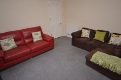52 SPRINGFIELD ROAD (X5)