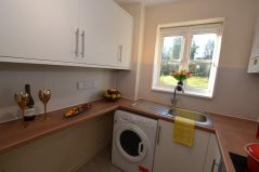 Lewis Crescent, EX2 7TD - DSC_0014.JPG