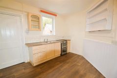 Upton Pyne, Exeter - KITCHEN  (3).JPG