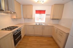 Veale Drive, Exeter - KITCHEN (4).JPG