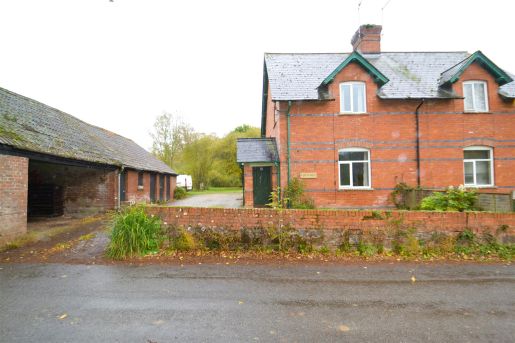 Upton Pyne, Exeter - FRONT  (1).JPG