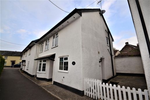 Cowslip Cottage, 30a Fore Street, Silverton - FRONT.JPG