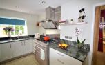 KITCHEN (2).JPG