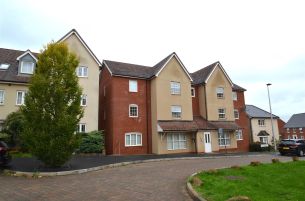 Old Park Avenue, Exeter