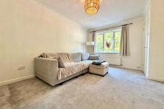 Etonhurst Close, Clyst Heath, Exeter - LIVING ROOM (1).jpg