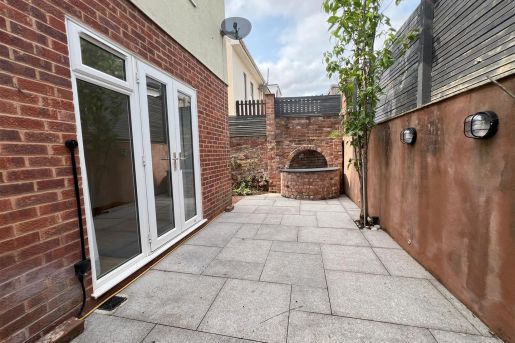 Wonford Street, Exeter - 10. COURTYARD (11).jpg