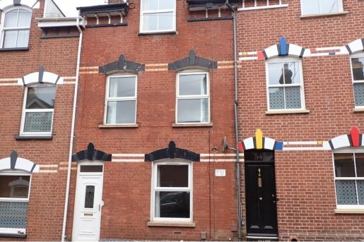 52 SPRINGFIELD ROAD (X5)